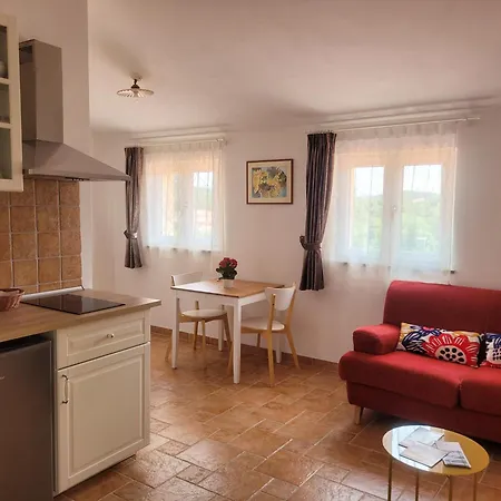 Mama Apartment