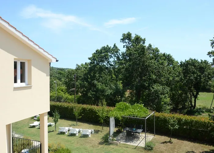 Mama Apartamento